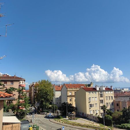 '2R' City Center Holidays And Workstays Рієка Екстер'єр фото